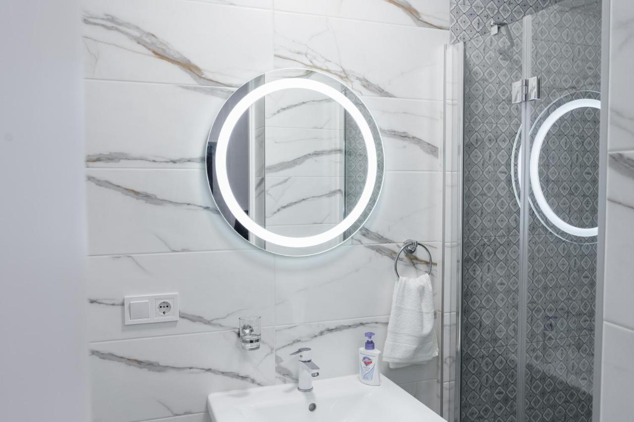 Charming Apartments In The Heart Of Lviv - Valova, Nasypna Str Экстерьер фото