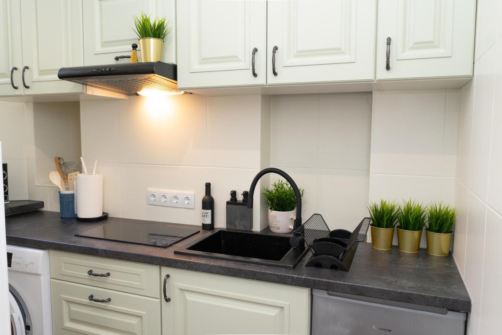 Charming Apartments In The Heart Of Lviv - Valova, Nasypna Str Экстерьер фото