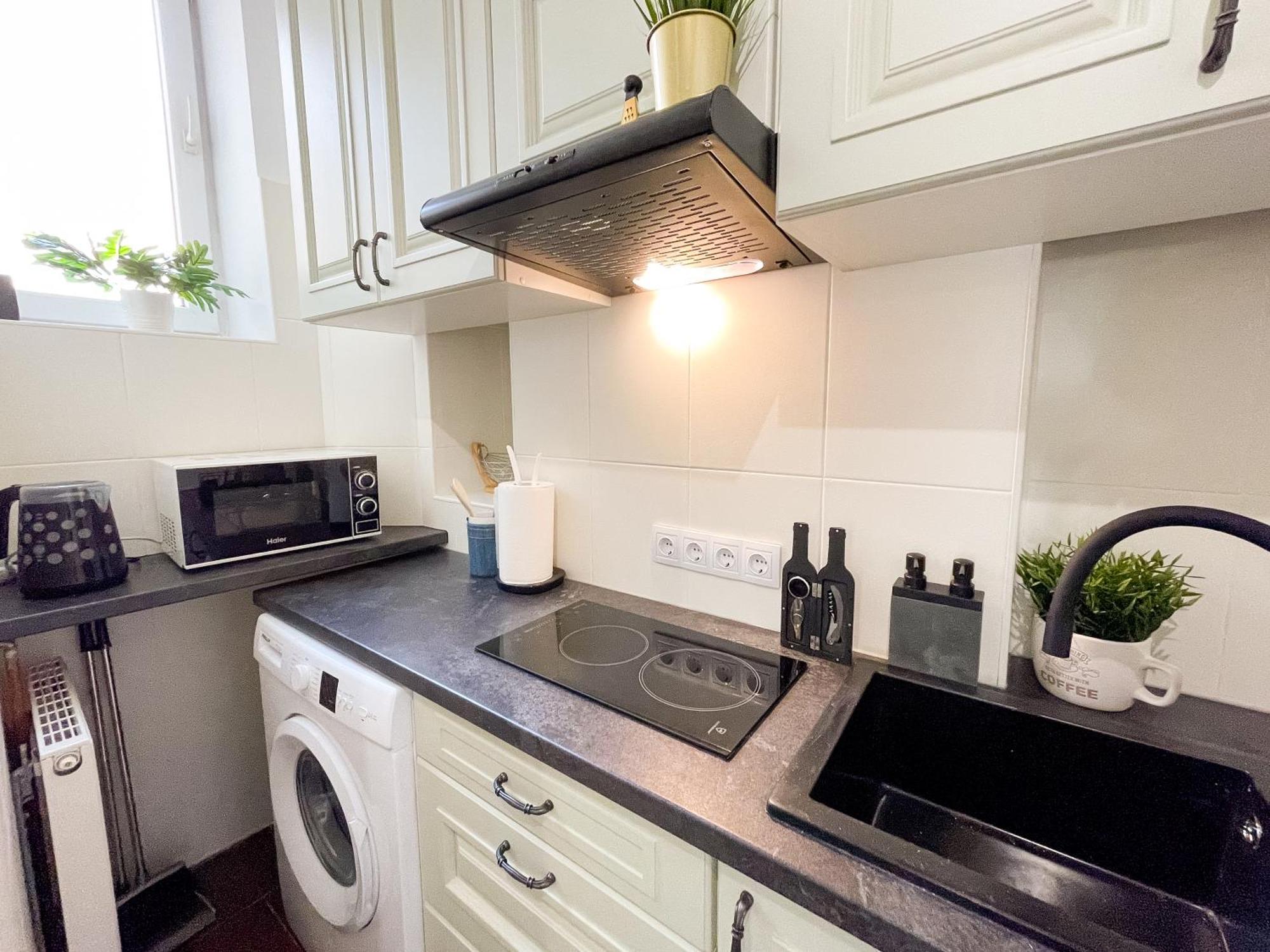 Charming Apartments In The Heart Of Lviv - Valova, Nasypna Str Экстерьер фото